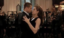 在线观看史密斯夫妇,一场惊心动魄的卧底爱情大戏