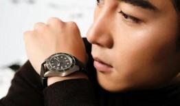 许凯最新八卦爆料李钟硕,娱乐圈再掀热浪